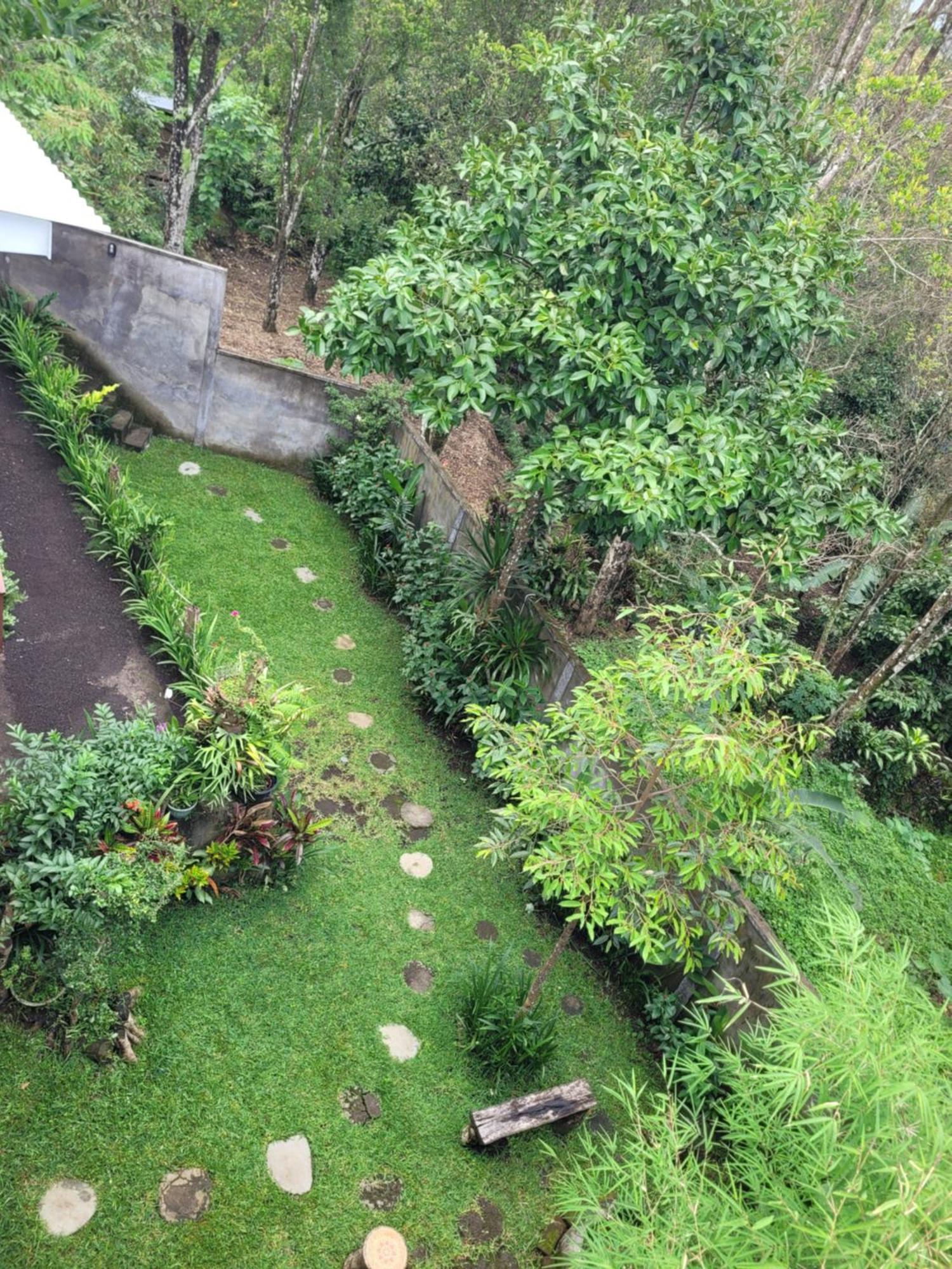Apartamento Umah Yugadi Bali Munduk Exterior foto