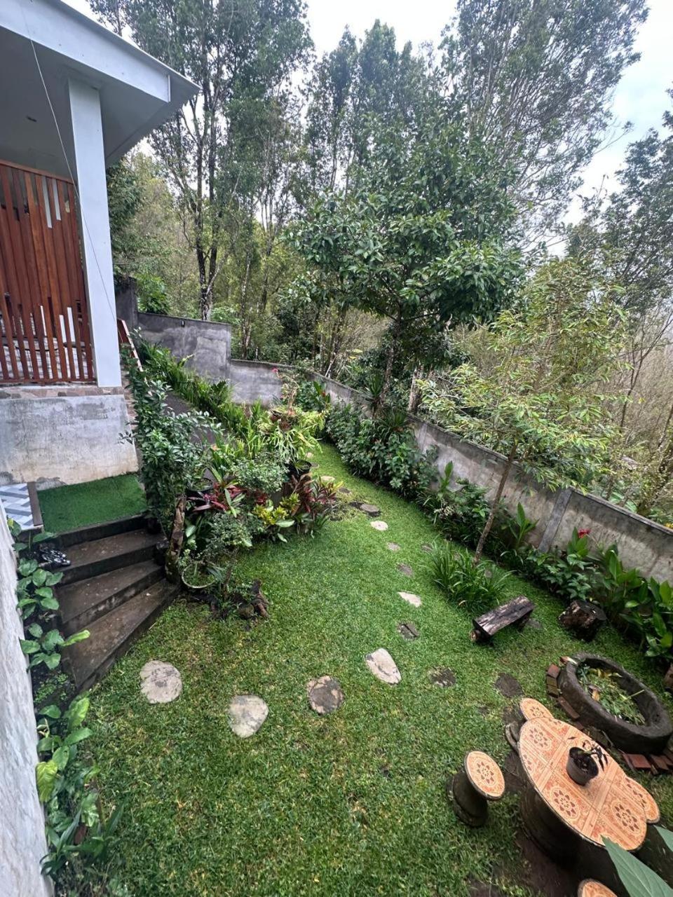 Apartamento Umah Yugadi Bali Munduk Exterior foto